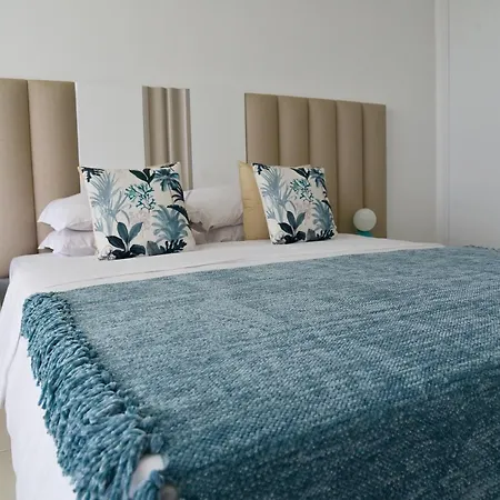 Apartment Luxury Oasis Sea View