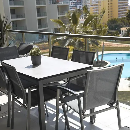 Luxury Oasis Sea View Apartment *