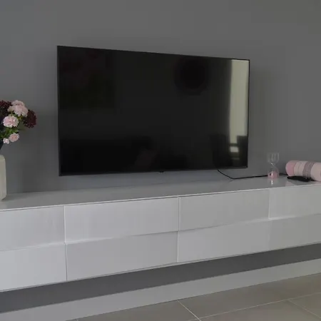 Apartment Luxury Oasis Sea View *