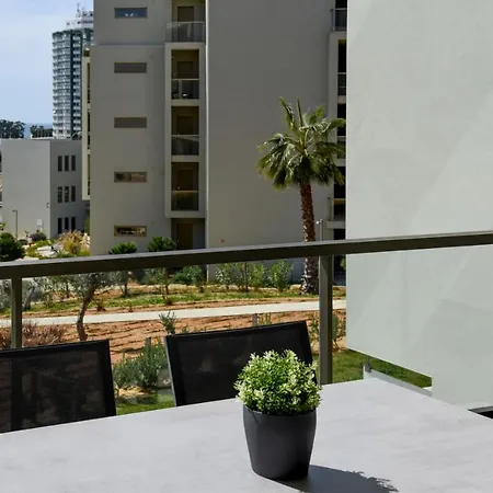 Luxury Oasis Sea View Apartamento Portimão