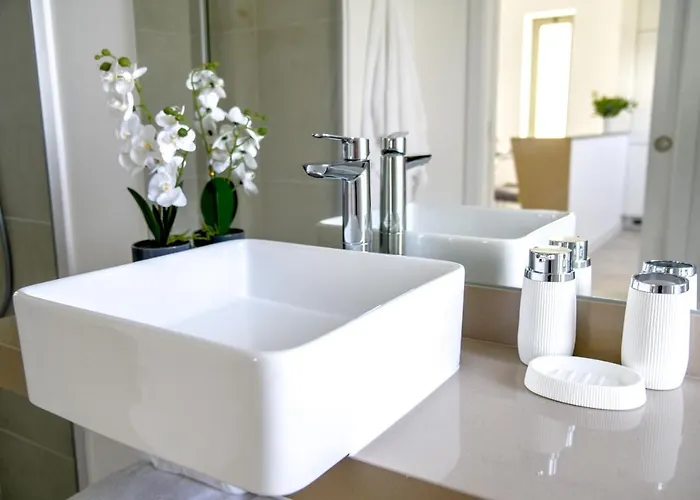 Luxury Oasis Sea View * Portimão